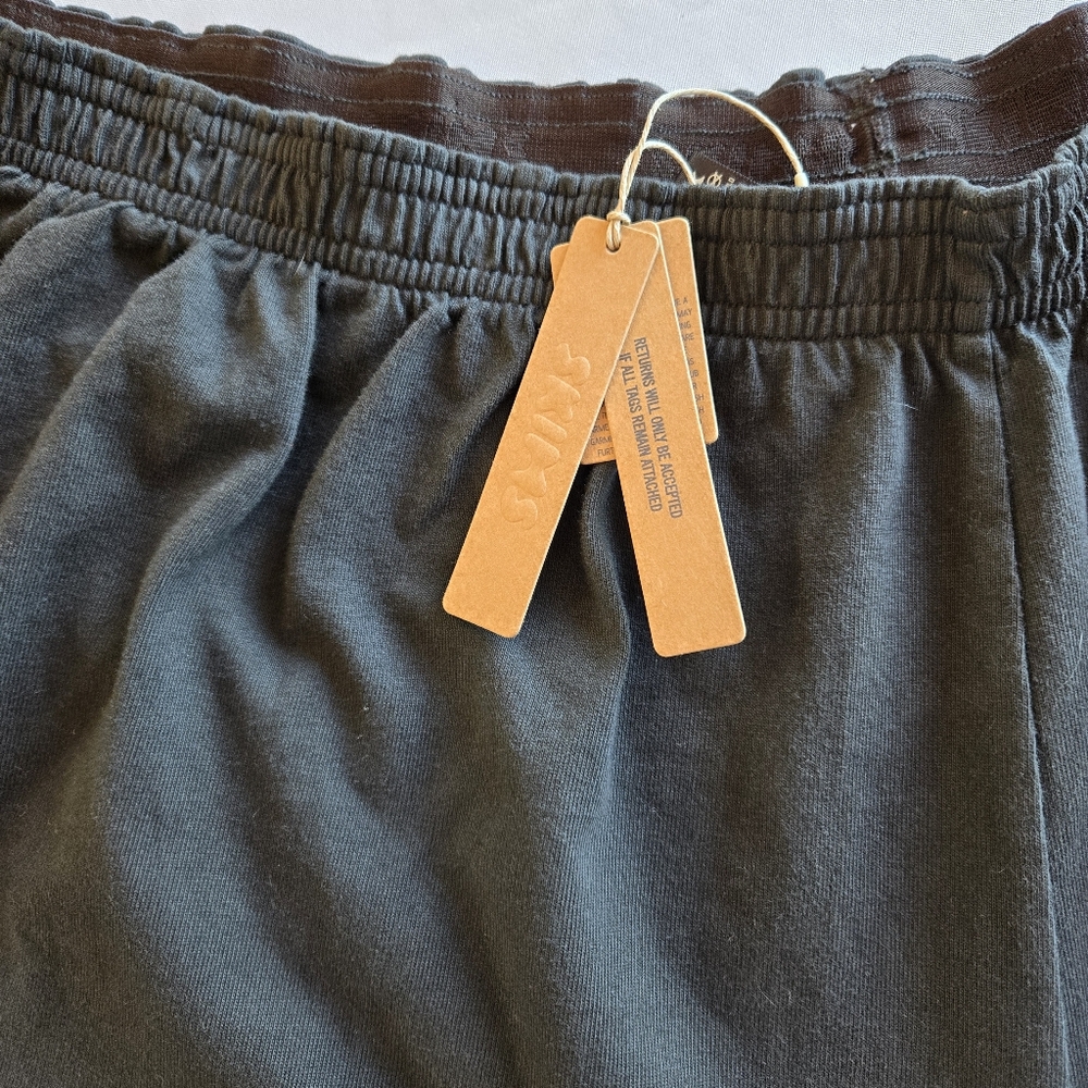 SKIMS Outdoor Jersey Short in Washed ONYX Size 3X - Picture 7 of 12
